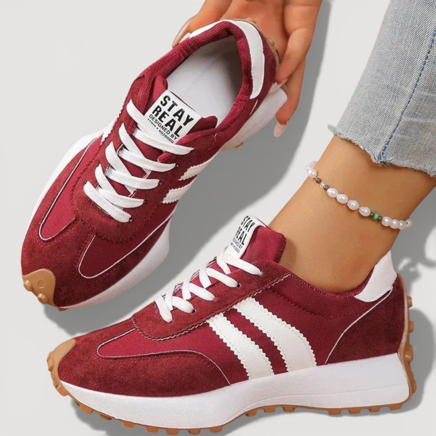 Red / 9