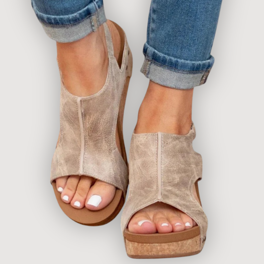 Beige / UK 10 / EU 43