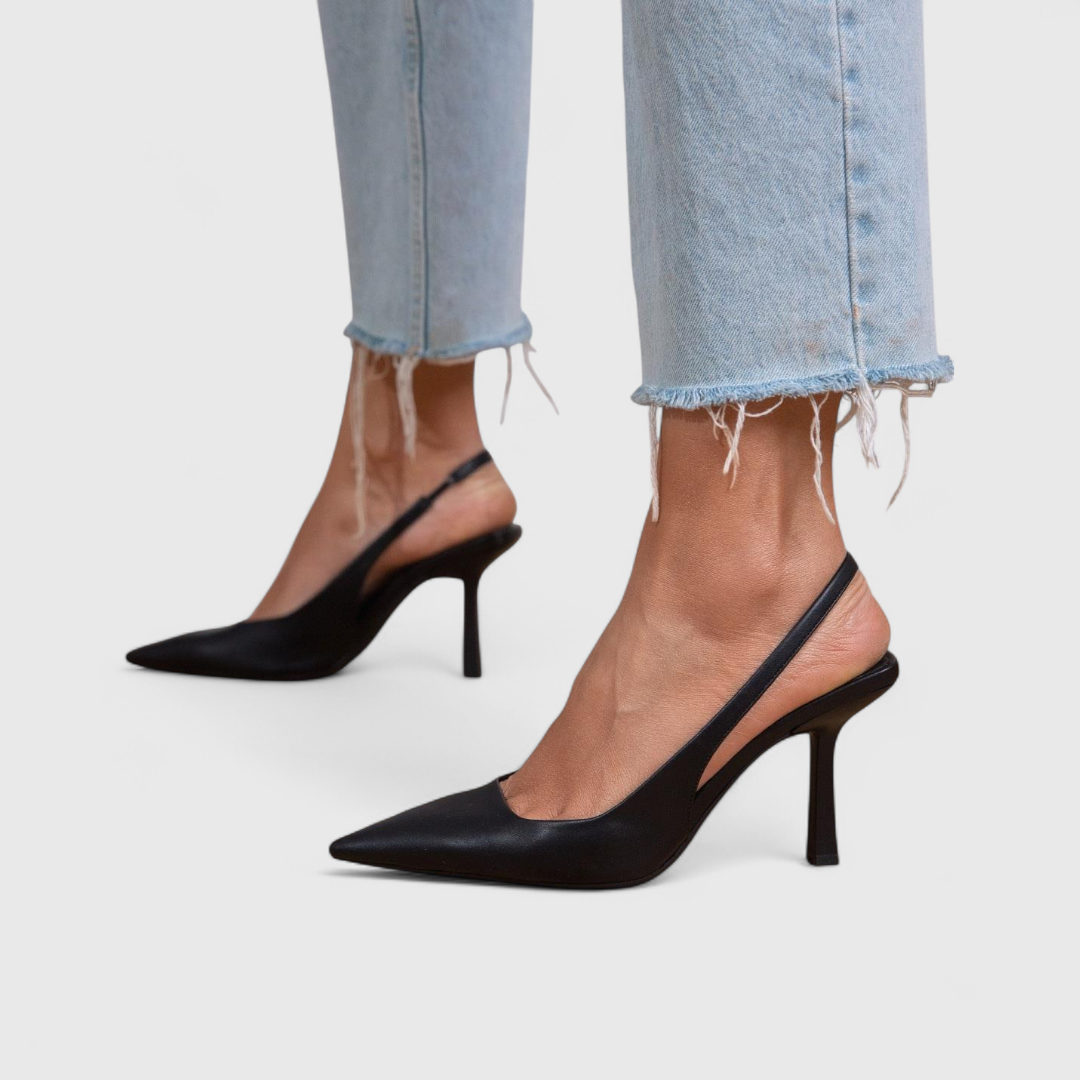 Black Leather / 8
